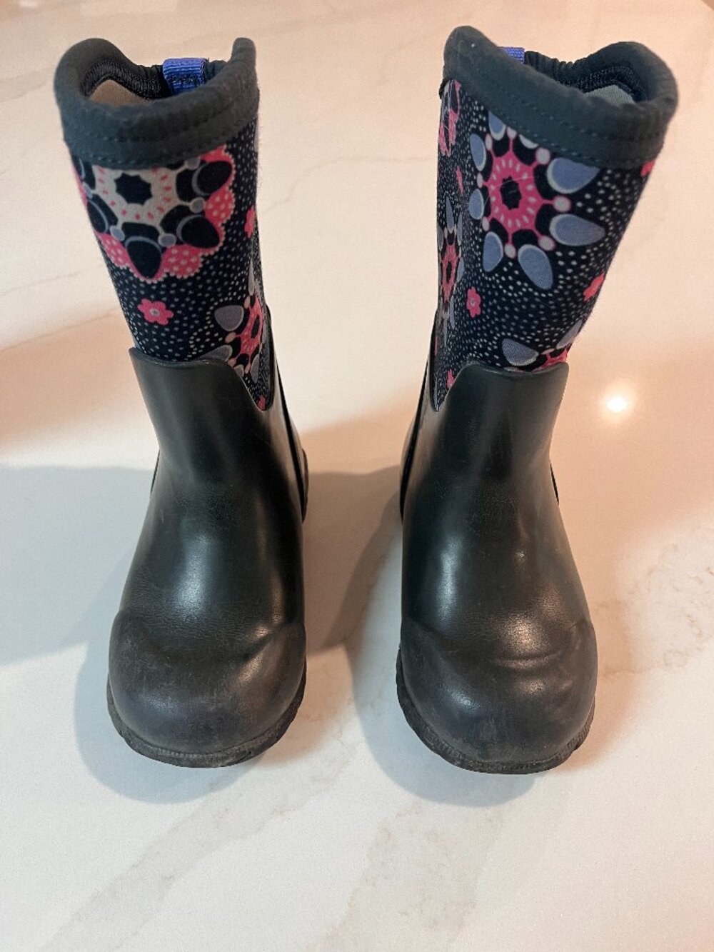 Bogs Kalediscope Size 9 Waterproof Winter Boot